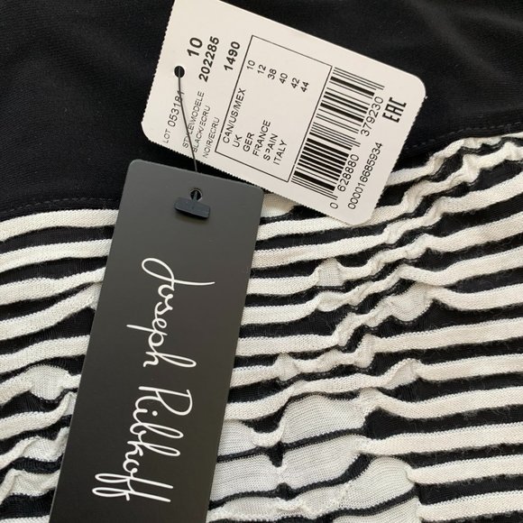 Joseph Ribkoff blouse - Picture 13 of 14